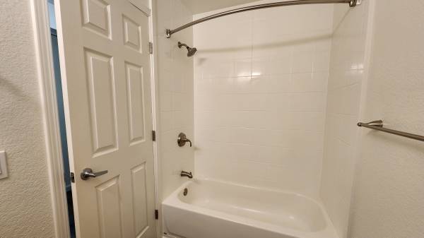 Apartments on Parkwood Circle · Dublin photo 5