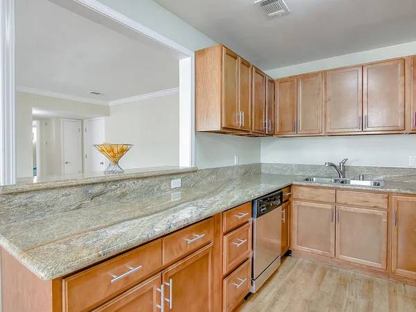 Magnolia Place Apartments photo 3