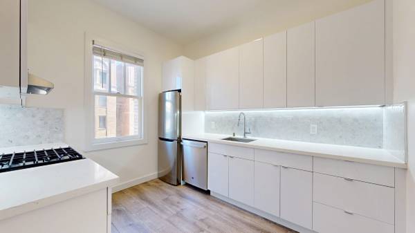 Apartments on Bush St - 412 · San Francisco photo 2