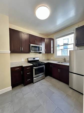 1350 Pine Street, San Francisco, CA 94109 photo 2