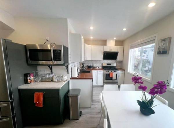 848 Girard Street, San Francisco, CA 94134 photo 3