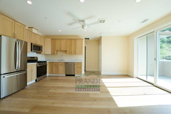 1BR/1BA Apartment on E Crescent Dr Unit A · Kentfield photo 2