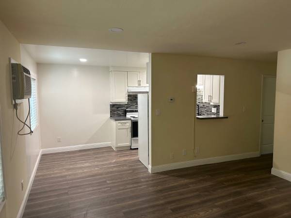 Apartments on Muir Road · Martinez photo 4