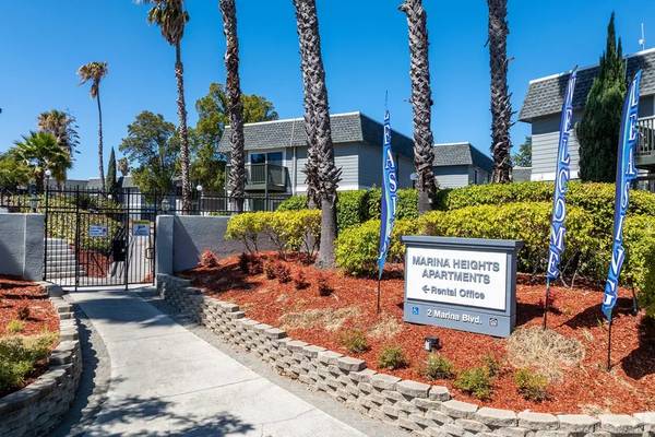 Marina Heights Apartments
