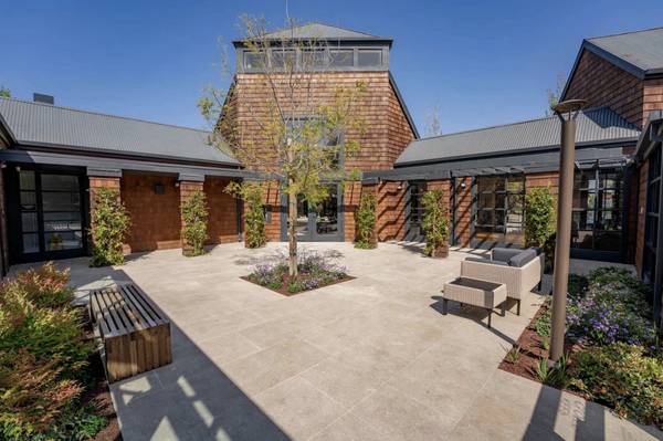 2BR/2BA Apartment on Marine Parkway · Redwood City