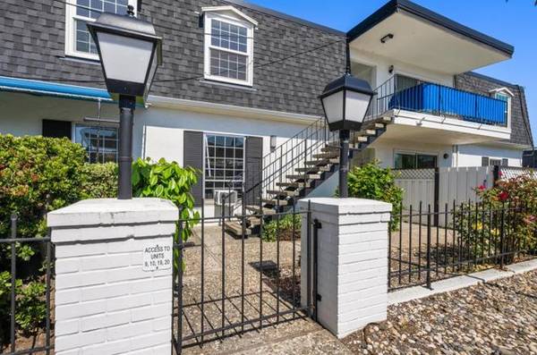 1BR/1BA Condo on Mount Vernon Court · Mountain View