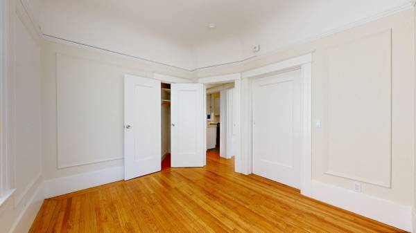 Apartments on Sacramento St - 211 · San Francisco photo 4