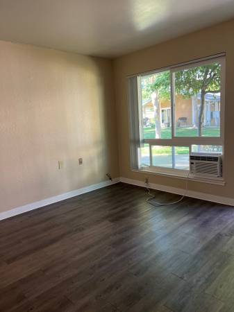 1 Bedroom 1 Bathroom in Morgan Hill photo 4