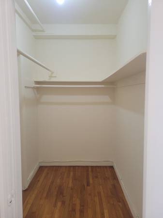 725 Van Ness Ave photo 5