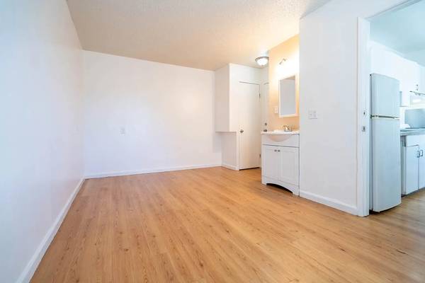 Apartments on South 9th Street · San Jose photo 3
