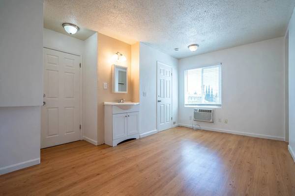 Apartments on South 9th Street · San Jose photo 4