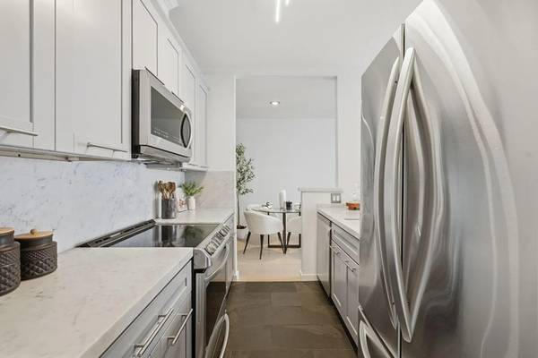 1BR/2BA Condo on Mission St · San Francisco photo 4