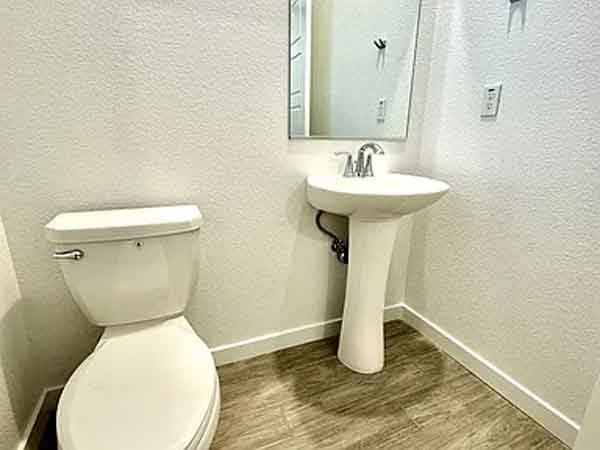 3BR/2BA Other on Coolidge Ave · Oakland photo 4