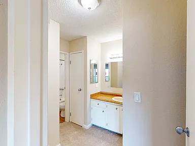 481 Ignacio Blvd Novato, CA 94949 photo 3