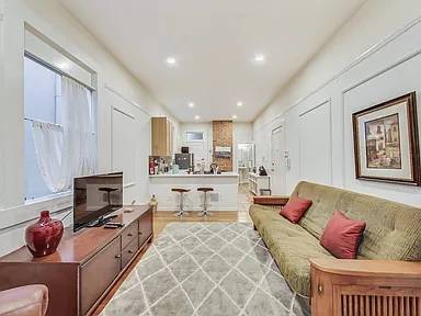2474 Washington St San Francisco, CA 94115 photo 3
