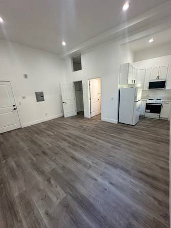 Apartments on West San Fernando Street · San Jose photo 4