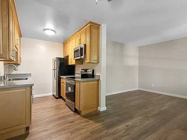1BR/1BA Apartment on Park Ave · Santa Clara photo 5