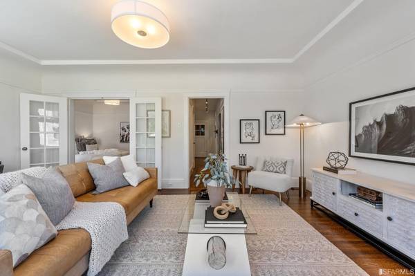 Quiet Sunny Russian Hill Apartment +/-1,310 sq ft. photo 3