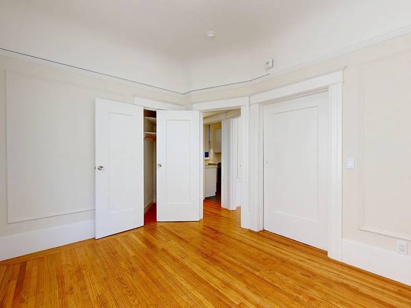 1560 Sacramento Street (1300r) photo 5