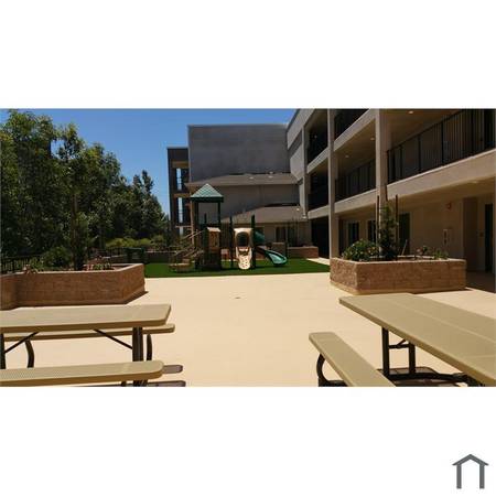2BR/1BA Apartment · San Jose photo 4