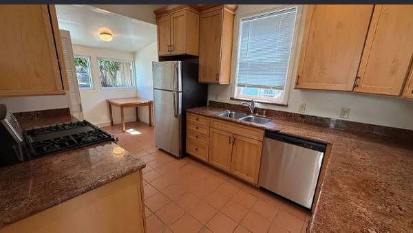 Apartments on Pacific Avenue · San Francisco photo 5