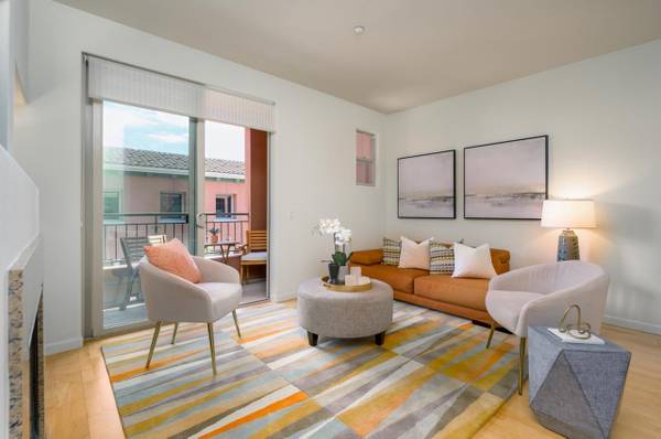 2BR/2BA Condo on Stevens Creek Blvd · Cupertino photo 3