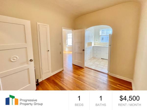3255 Broderick Street, San Francisco, CA 94123 photo 2