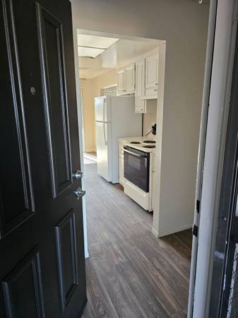 Townhouses on Farwell Dr. · Fremont photo 4