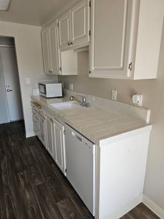Townhouses on Farwell Dr. · Fremont photo 5