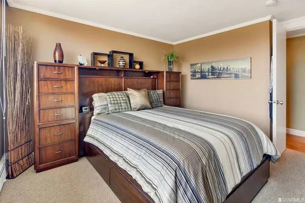 1050 North Point Street, San Francisco, CA 94109 photo 2