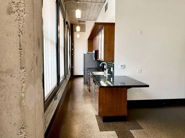 St. Claire Apartments photo 3