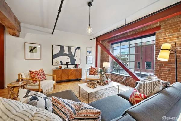 Lofts on Delancey St · San Francisco photo 2