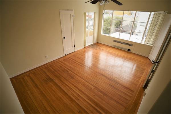 Apartments on Bancroft Way · Berkeley photo 2