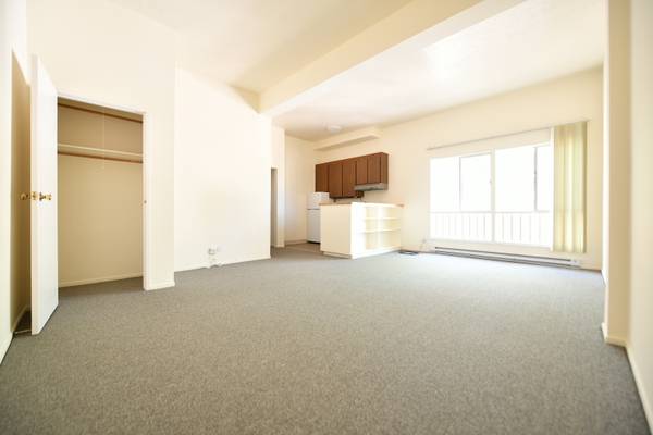Apartments on Telegraph Ave · Berkeley photo 3
