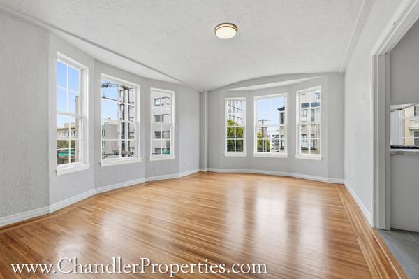 1845 Franklin photo 2