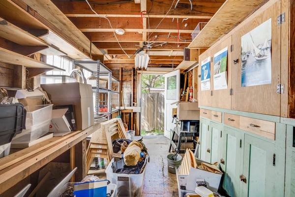 Apartments on Benvenue Avenue · Berkeley photo 5
