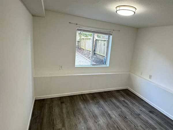 Bright  Spacious Single Family Home - Parkside photo 3