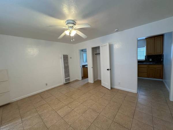 Bright And Updated 1 Bedroom 1 Bath Upstairs Apartment In Sunnyvale photo 2