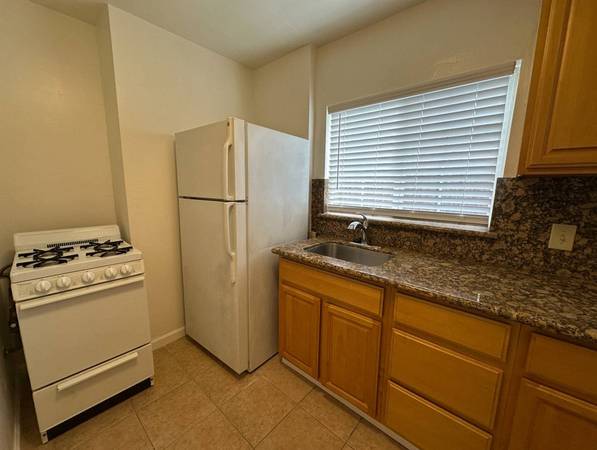 Bright And Updated 1 Bedroom 1 Bath Upstairs Apartment In Sunnyvale photo 3