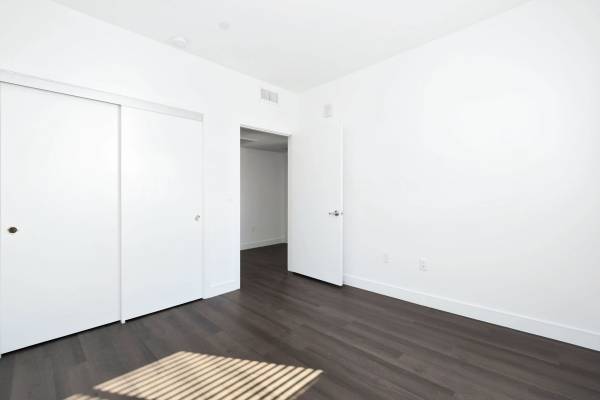 Napa Cove Apartments photo 5