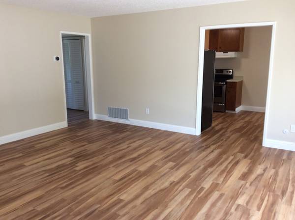 3BR/1BA Apartment on Atlanta Ct · Santa Rosa photo 3
