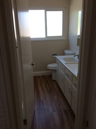 3BR/1BA Apartment on Atlanta Ct · Santa Rosa photo 5