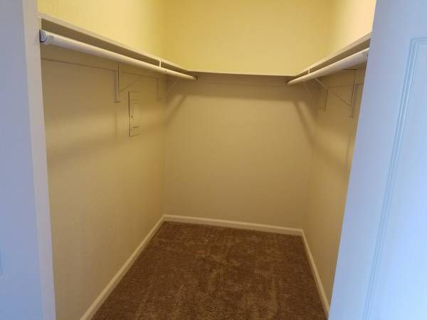 Apartments on Pacific Avenue · Santa Rosa photo 3
