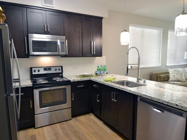 Apartments on Quince Ave · Santa Clara photo 3