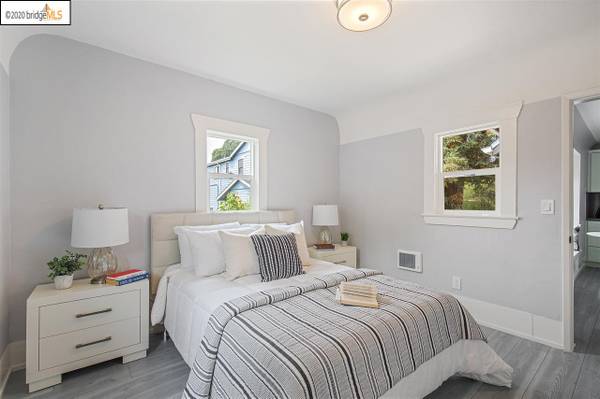 1BR/1BA Single Family House on Cornell Ave · Albany photo 4