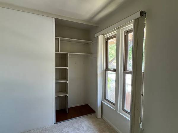 2BR/1BA Condo on Camel Ln · Walnut Creek photo 5
