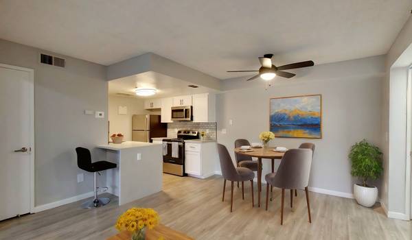 Apartments on 143rd Ave · San Leandro photo 5