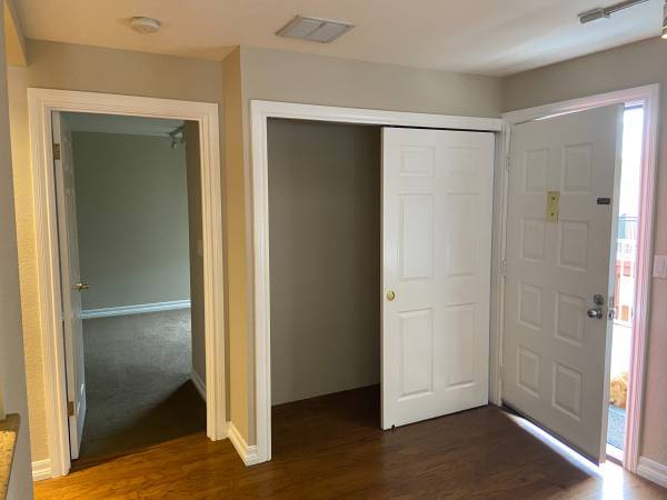 1BR/1BA Apartment on Lafayette Circle · Lafayette photo 5