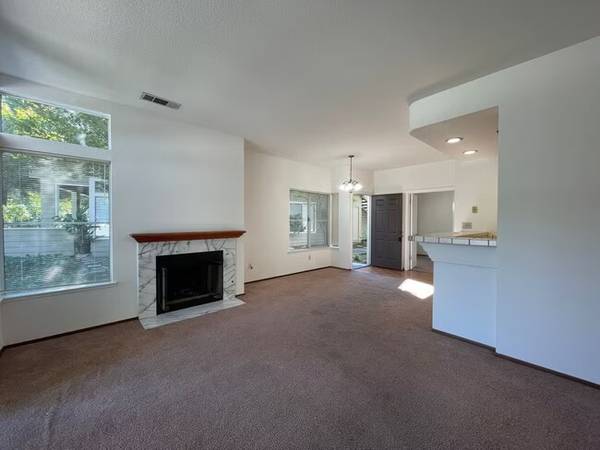Private Oasis with a new price photo 4