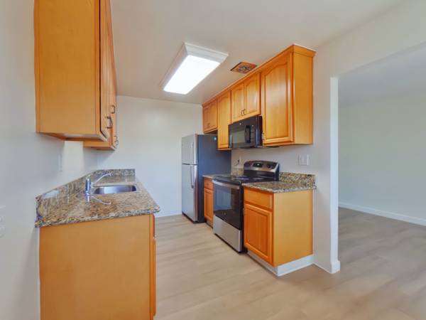 Apartments on Coleman Place · Menlo Park photo 4
